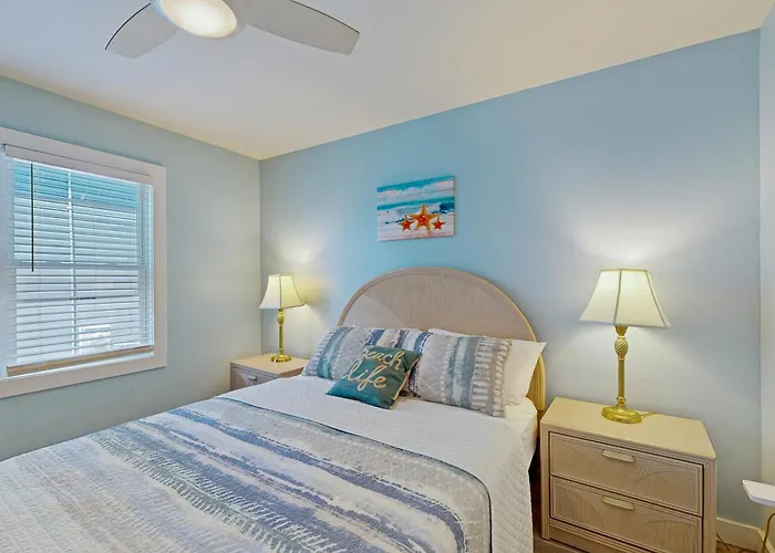 Oceans 9 Holiday home *